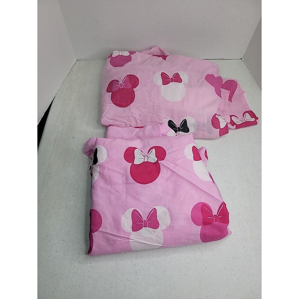 Jay Franco Disney Minnie Mouse Hearts N Love Twin Flat and Fitted Sheet Set